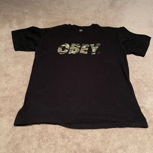 Obey T-shirt